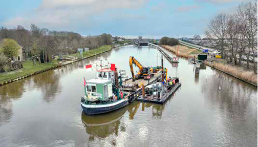 Instalación de la barrera de burbujas en Harlingen.