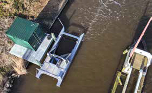 Instalación de la barrera de burbujas en Harlingen.